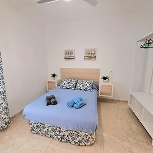  Apartment Apt. Cerca De La Playa Y Airport